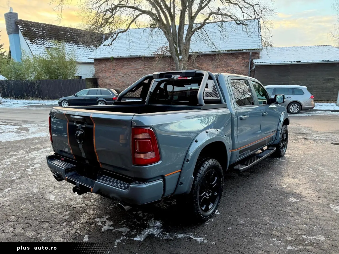 DODGE SPORT 5.7 4X4 AHK NAVI ROLLBAR OFFROAD LIFT LED