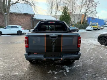 DODGE SPORT 5.7 4X4 AHK NAVI ROLLBAR OFFROAD LIFT LED