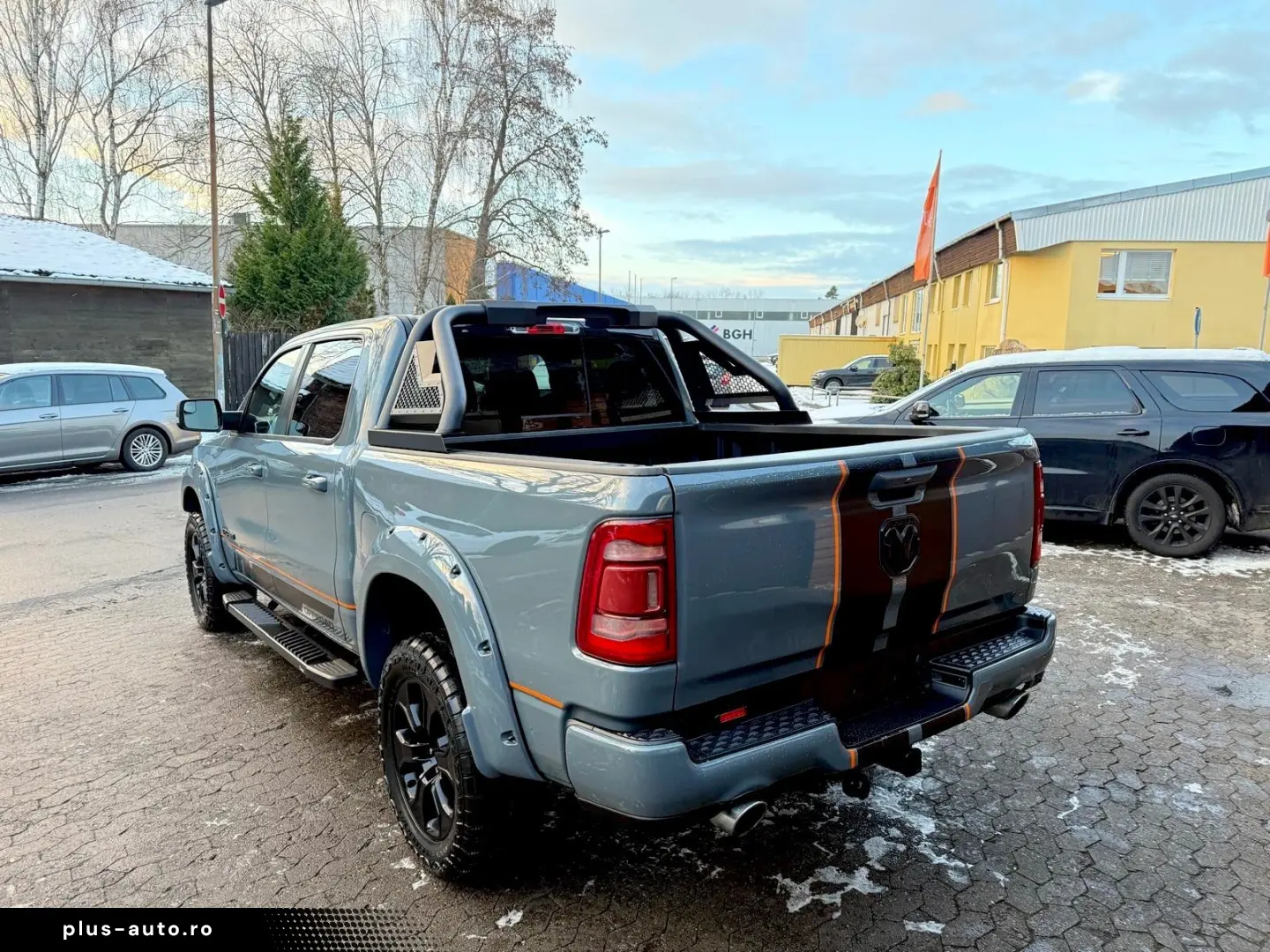 DODGE SPORT 5.7 4X4 AHK NAVI ROLLBAR OFFROAD LIFT LED