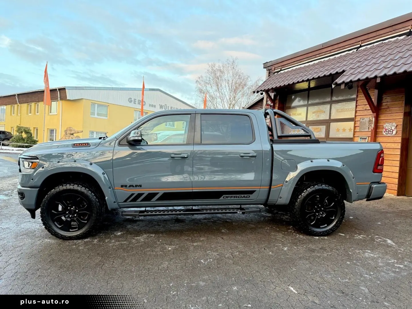 DODGE SPORT 5.7 4X4 AHK NAVI ROLLBAR OFFROAD LIFT LED