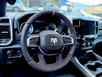 DODGE SPORT 5.7 4X4 AHK NAVI ROLLBAR OFFROAD LIFT LED