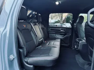 DODGE SPORT 5.7 4X4 AHK NAVI ROLLBAR OFFROAD LIFT LED