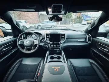 DODGE SPORT 5.7 4X4 AHK NAVI ROLLBAR OFFROAD LIFT LED