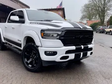 DODGE V8 4X4 OFF-ROAD LARAMIE SPORT LED AHK GARANTE