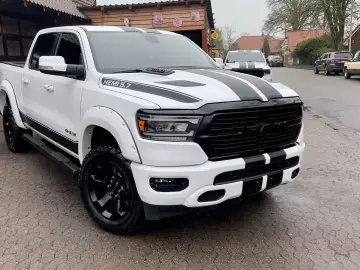 DODGE V8 4X4 OFF-ROAD LARAMIE SPORT LED AHK GARANTE