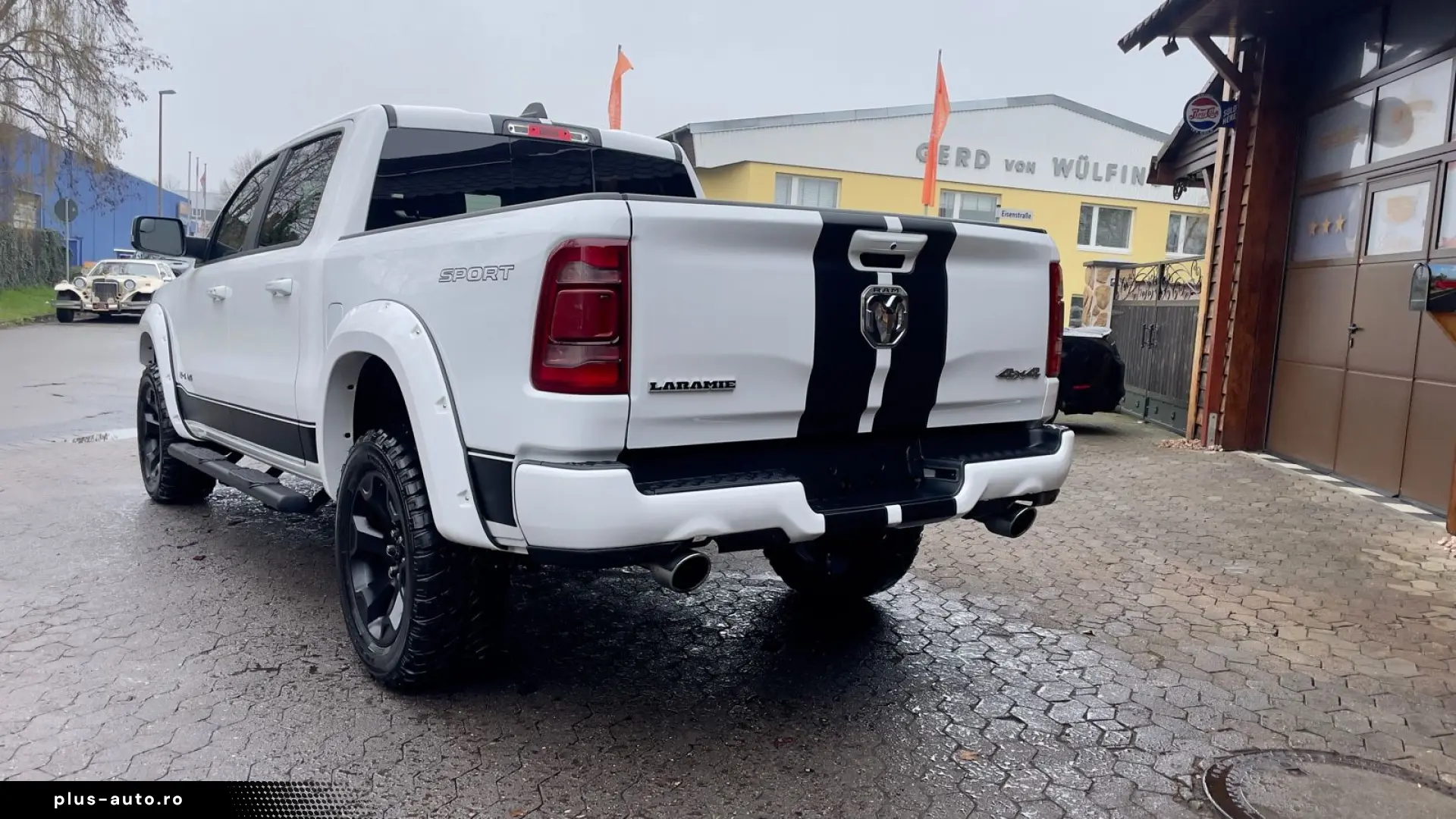 DODGE V8 4X4 OFF-ROAD LARAMIE SPORT LED AHK GARANTE