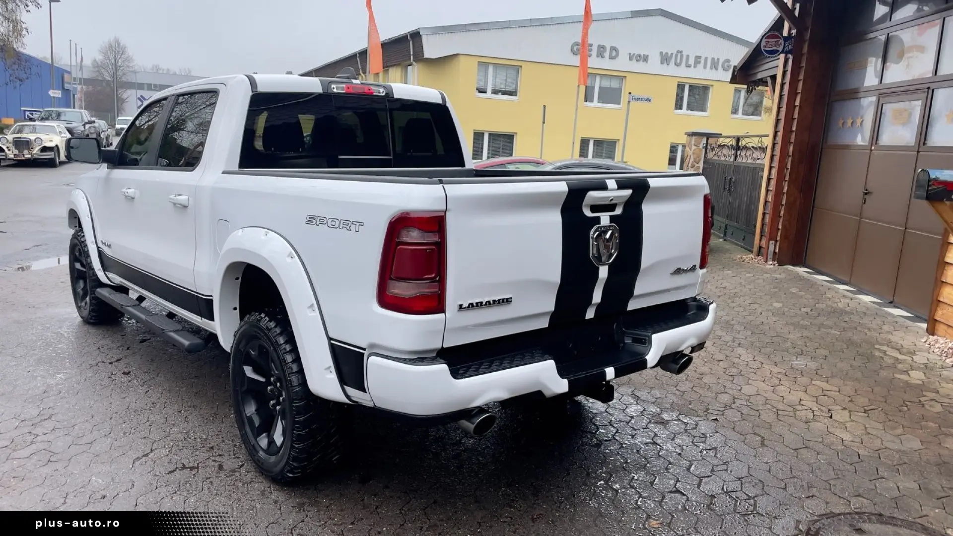 DODGE V8 4X4 OFF-ROAD LARAMIE SPORT LED AHK GARANTE