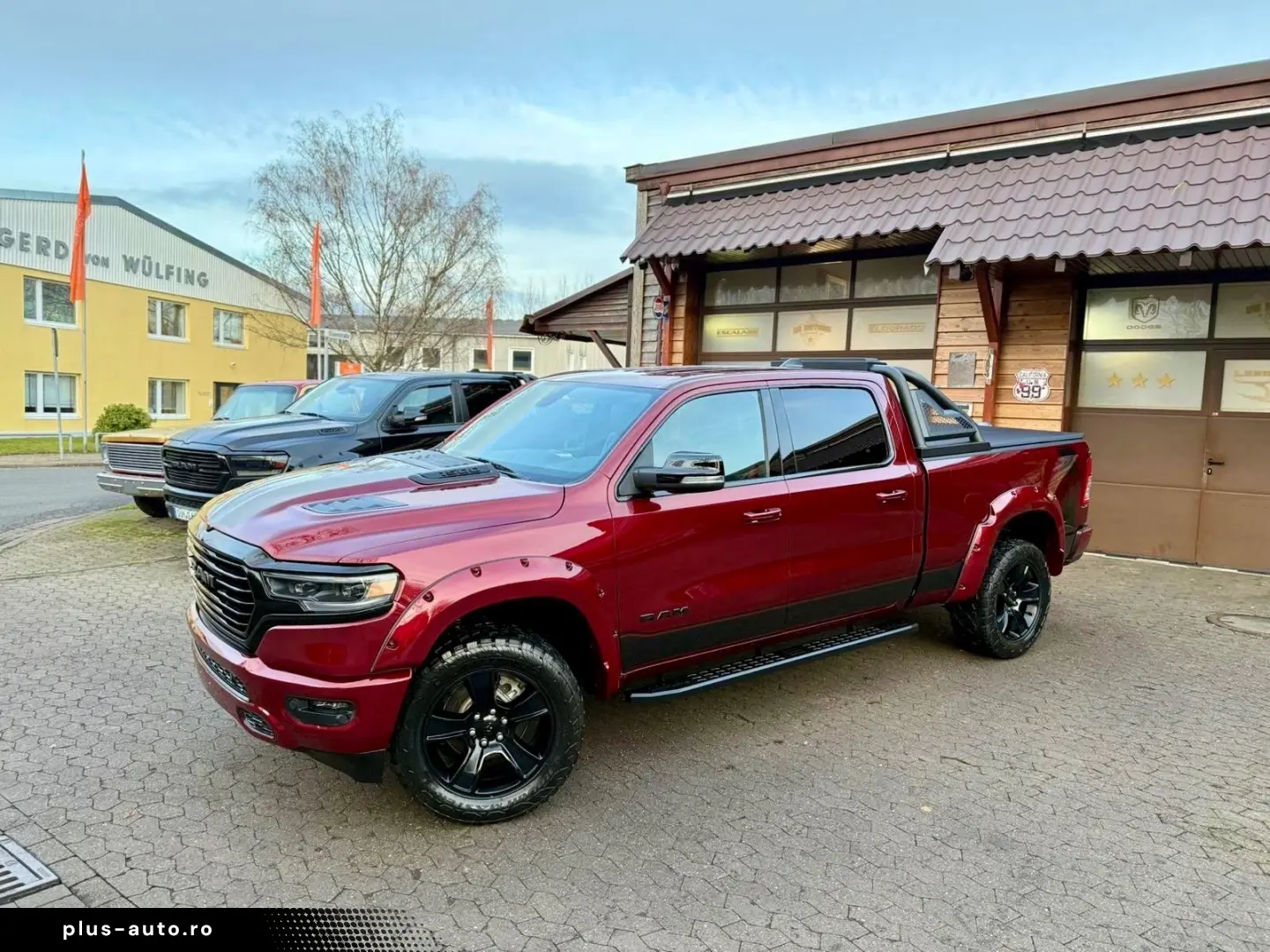 DODGE REBEL LONGBED NAVI AHK ROLLBAR OFFROAD LIFT