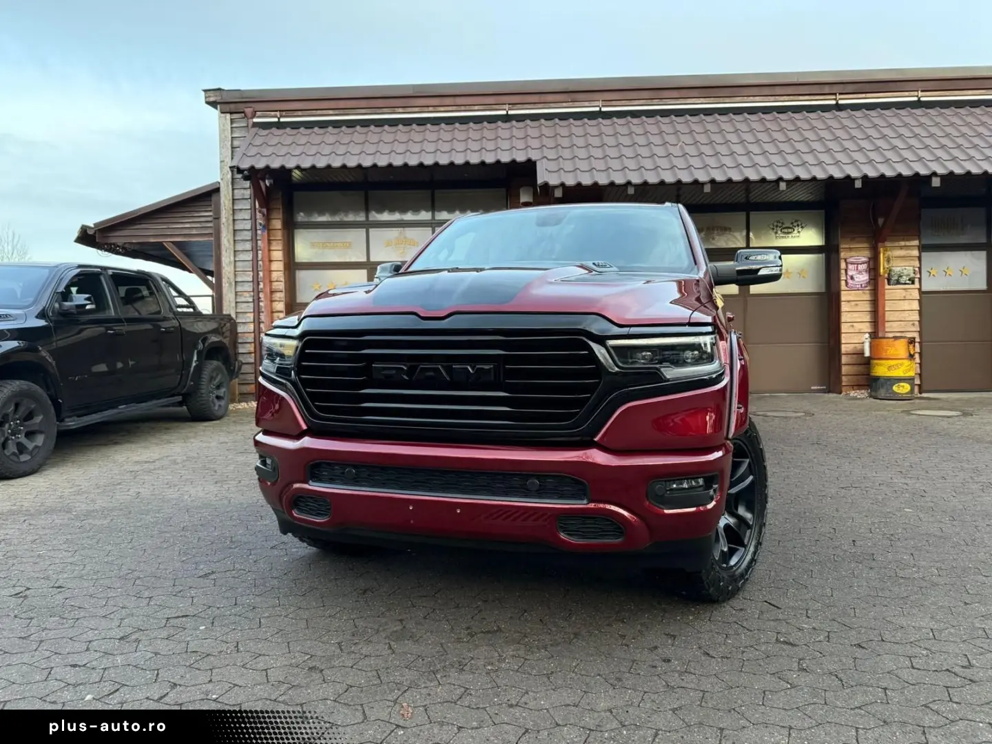 DODGE REBEL LONGBED NAVI AHK ROLLBAR OFFROAD LIFT