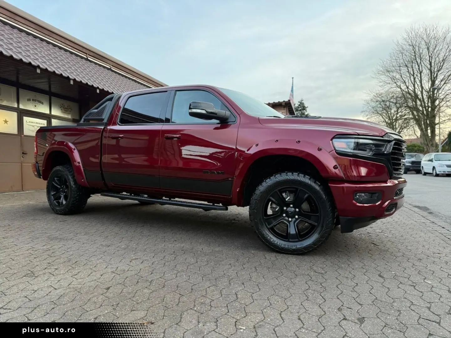 DODGE REBEL LONGBED NAVI AHK ROLLBAR OFFROAD LIFT