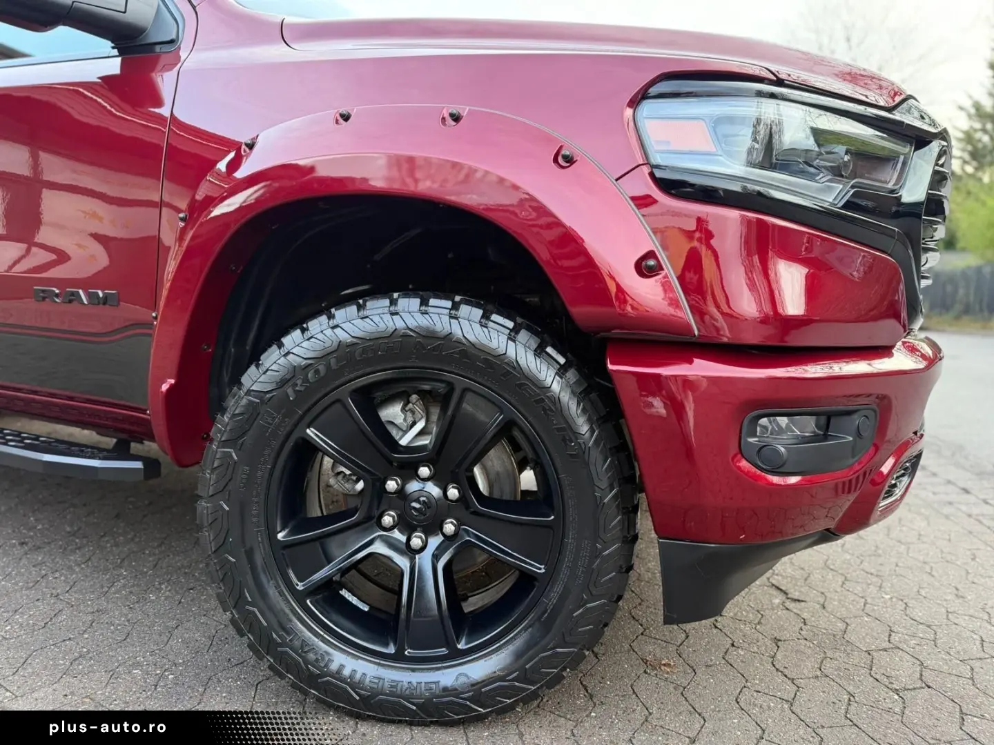 DODGE REBEL LONGBED NAVI AHK ROLLBAR OFFROAD LIFT