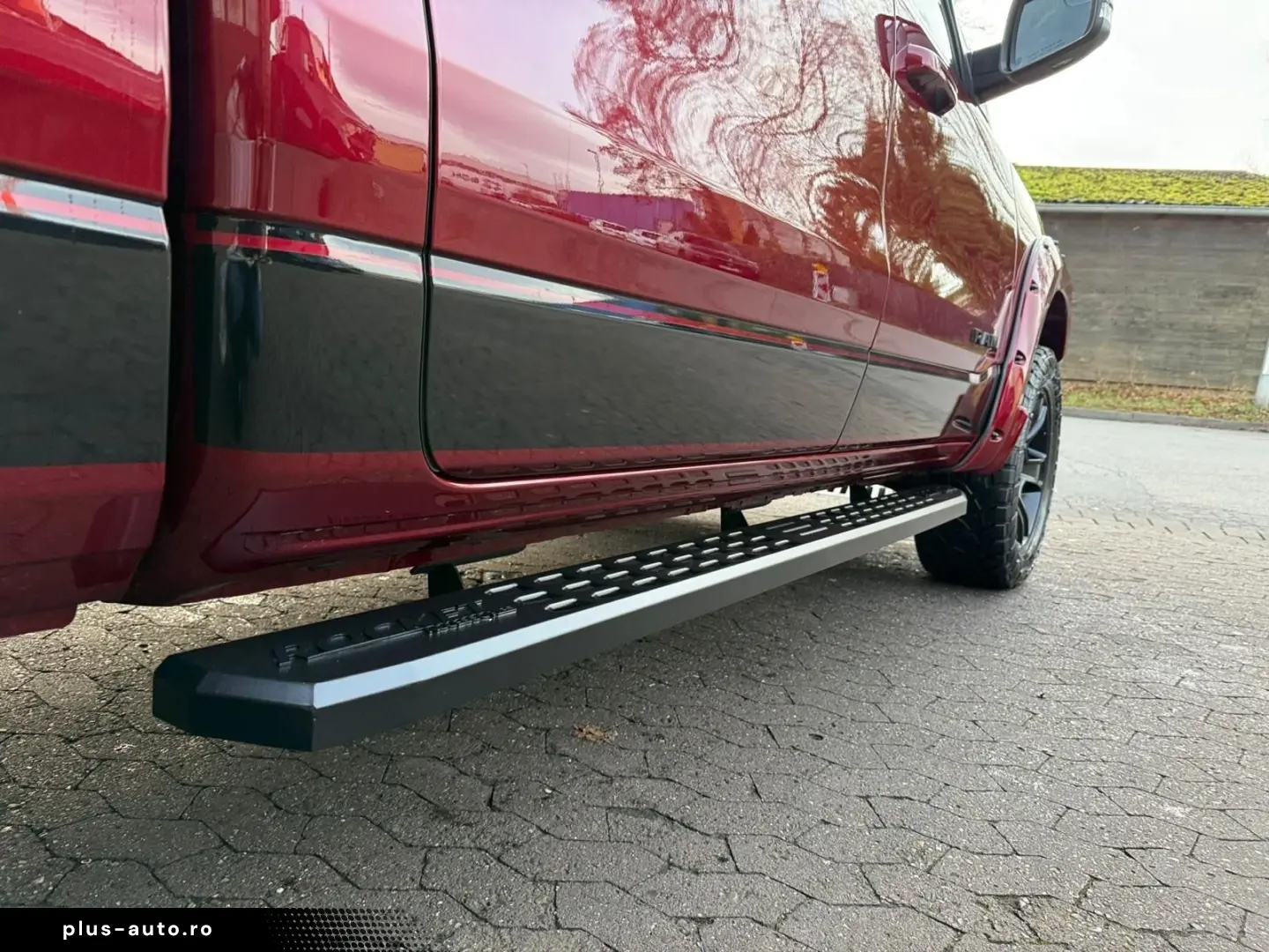 DODGE REBEL LONGBED NAVI AHK ROLLBAR OFFROAD LIFT