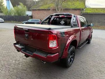 DODGE REBEL LONGBED NAVI AHK ROLLBAR OFFROAD LIFT