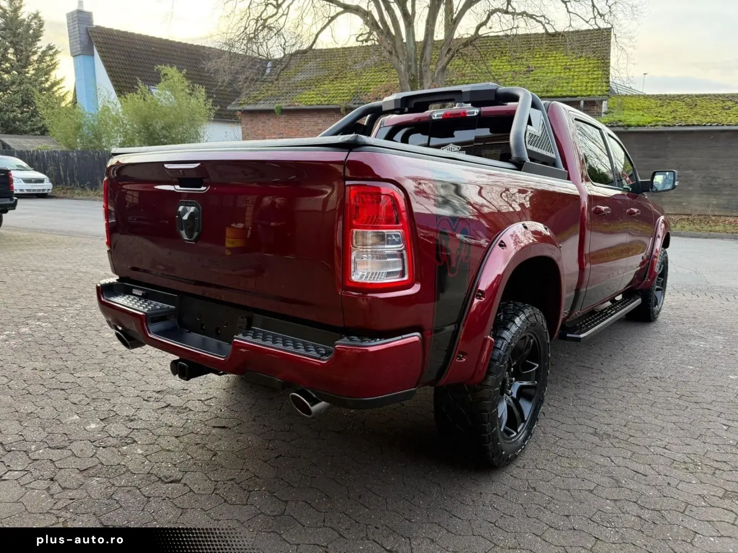 DODGE REBEL LONGBED NAVI AHK ROLLBAR OFFROAD LIFT