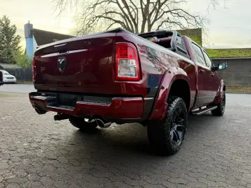 DODGE REBEL LONGBED NAVI AHK ROLLBAR OFFROAD LIFT