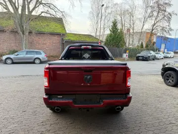 DODGE REBEL LONGBED NAVI AHK ROLLBAR OFFROAD LIFT