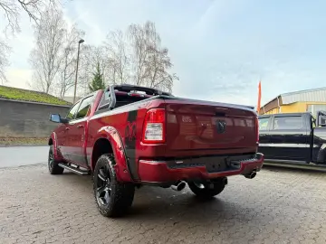 DODGE REBEL LONGBED NAVI AHK ROLLBAR OFFROAD LIFT