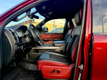 DODGE REBEL LONGBED NAVI AHK ROLLBAR OFFROAD LIFT