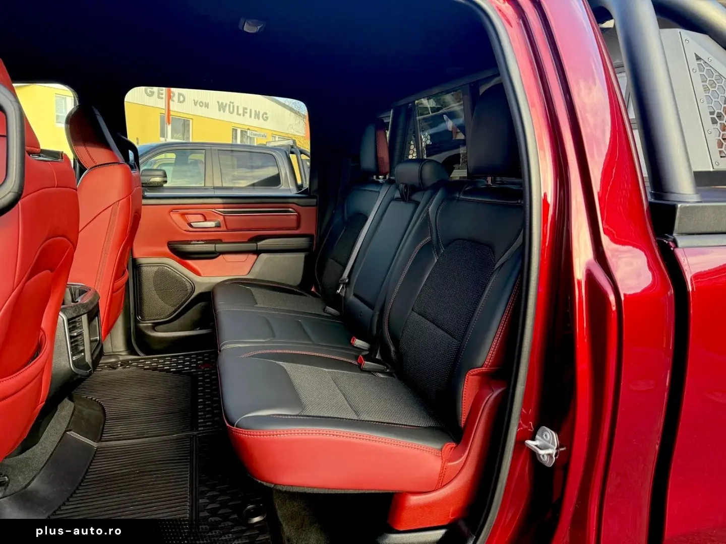 DODGE REBEL LONGBED NAVI AHK ROLLBAR OFFROAD LIFT