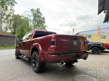 DODGE 5.7 4X4 OFFROAD LIFT AHK NAVI GARANTIE ABDECKUNG