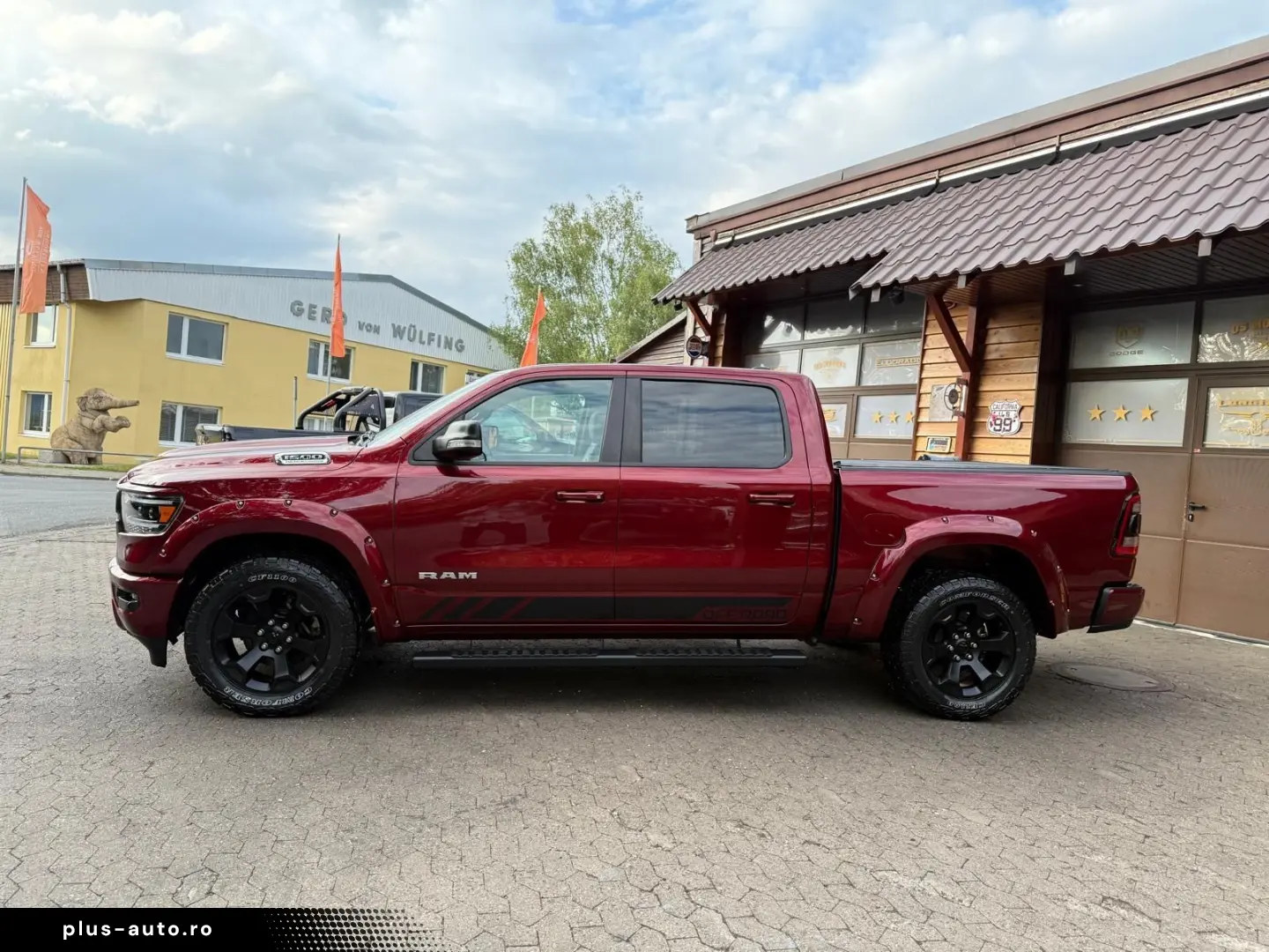 DODGE 5.7 4X4 OFFROAD LIFT AHK NAVI GARANTIE ABDECKUNG