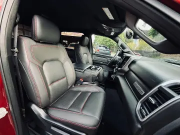 DODGE 5.7 4X4 OFFROAD LIFT AHK NAVI GARANTIE ABDECKUNG