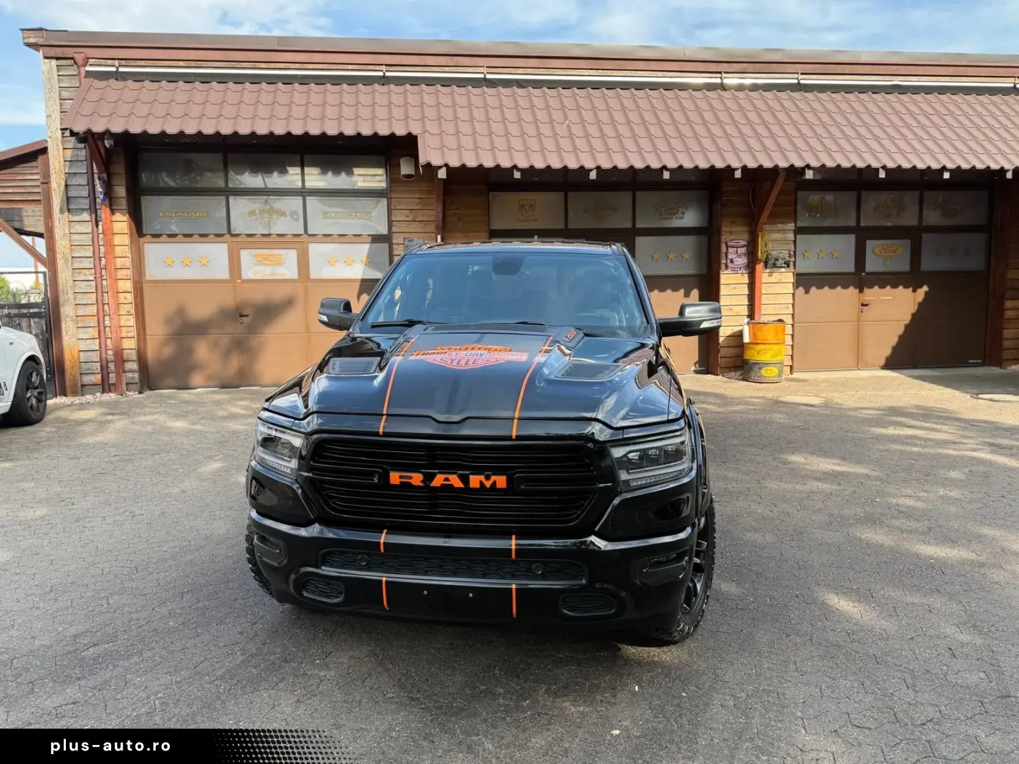 DODGE V8 OFFROAD LIFT BÜGEL LED 4X4 NAVI AHK GARANTIE