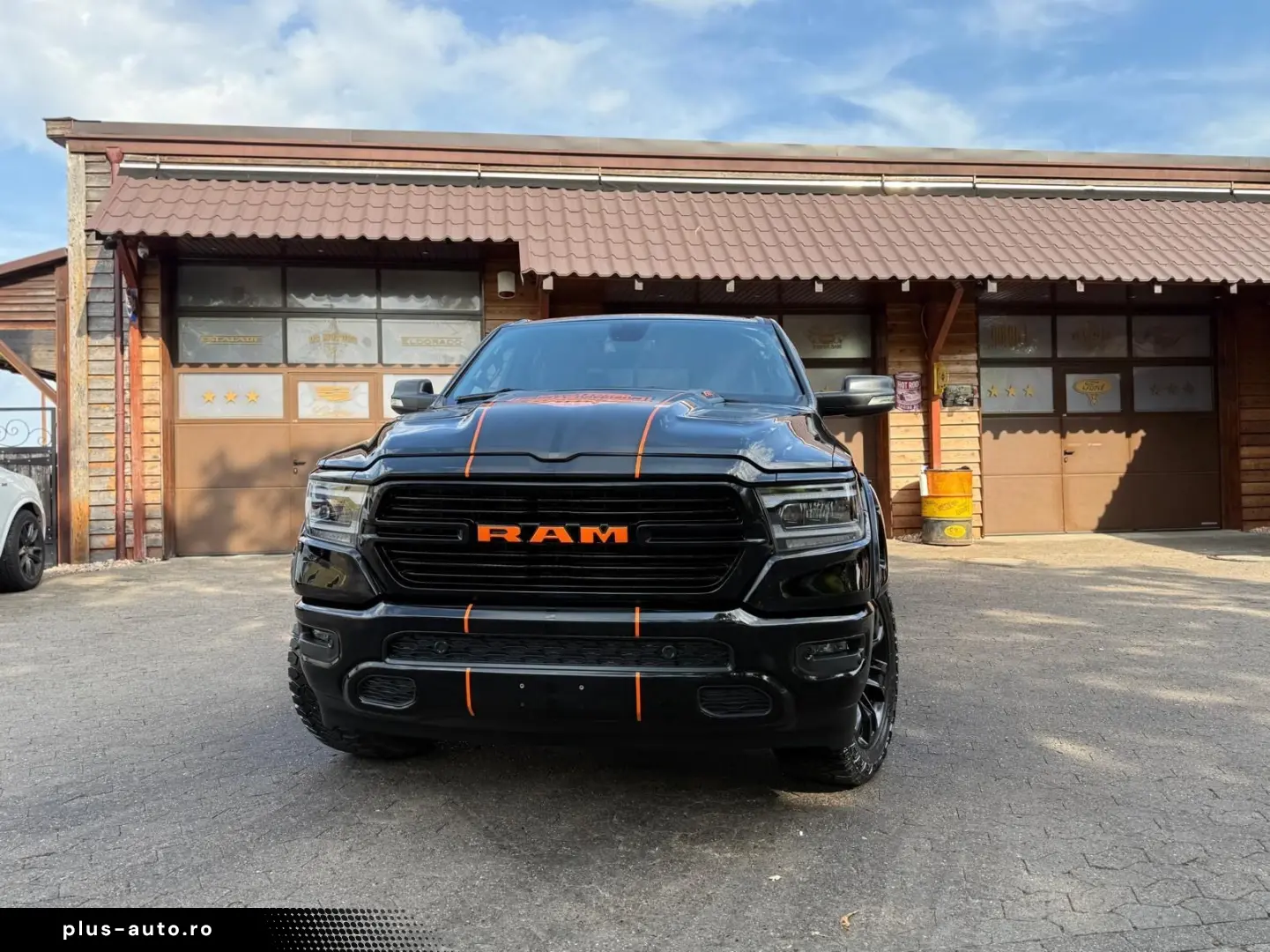 DODGE V8 OFFROAD LIFT BÜGEL LED 4X4 NAVI AHK GARANTIE