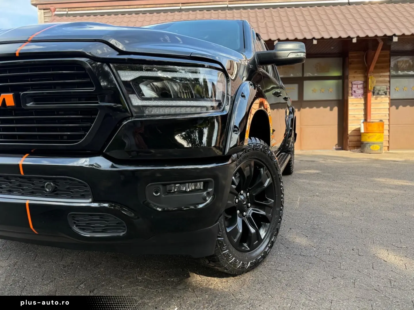 DODGE V8 OFFROAD LIFT BÜGEL LED 4X4 NAVI AHK GARANTIE