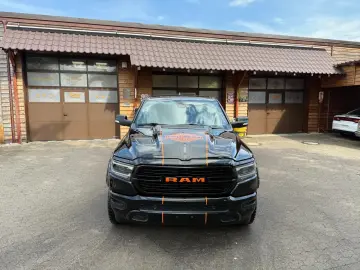 DODGE V8 OFFROAD LIFT BÜGEL LED 4X4 NAVI AHK GARANTIE