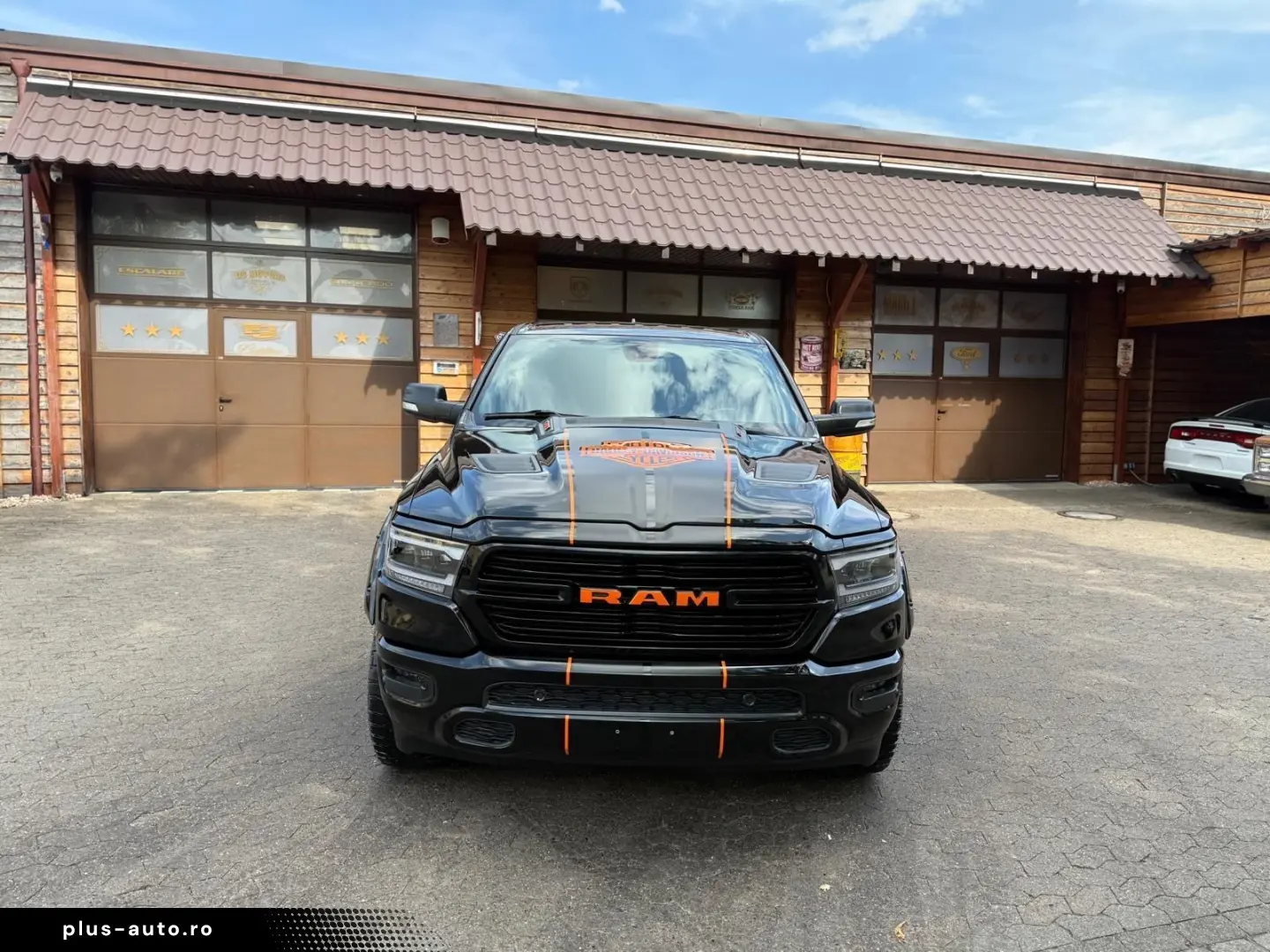 DODGE V8 OFFROAD LIFT BÜGEL LED 4X4 NAVI AHK GARANTIE