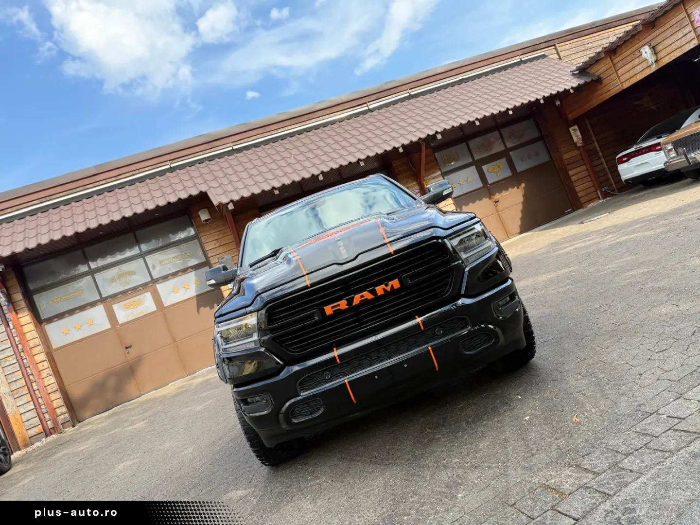 DODGE V8 OFFROAD LIFT BÜGEL LED 4X4 NAVI AHK GARANTIE