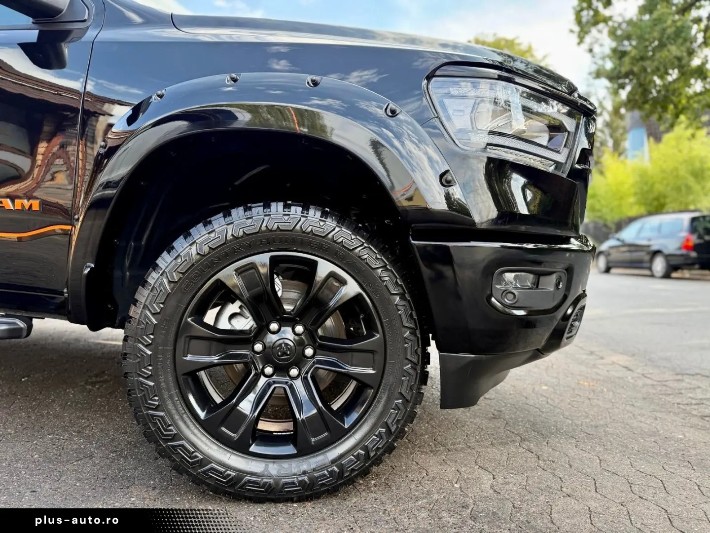 DODGE V8 OFFROAD LIFT BÜGEL LED 4X4 NAVI AHK GARANTIE