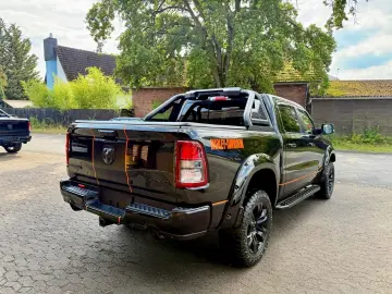 DODGE V8 OFFROAD LIFT BÜGEL LED 4X4 NAVI AHK GARANTIE