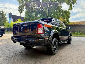 DODGE V8 OFFROAD LIFT BÜGEL LED 4X4 NAVI AHK GARANTIE
