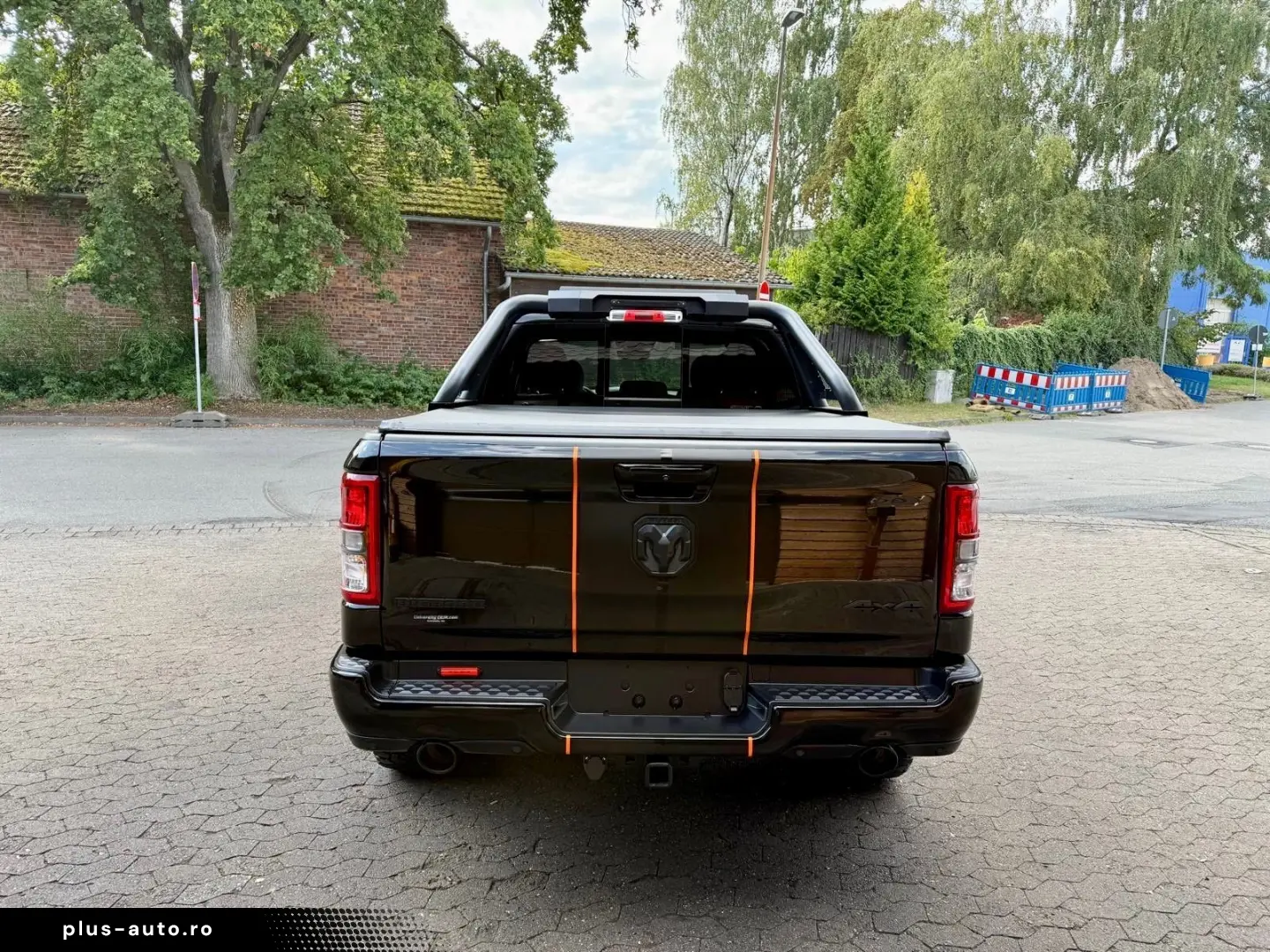 DODGE V8 OFFROAD LIFT BÜGEL LED 4X4 NAVI AHK GARANTIE