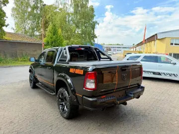 DODGE V8 OFFROAD LIFT BÜGEL LED 4X4 NAVI AHK GARANTIE