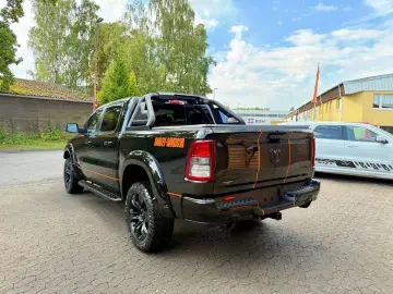DODGE V8 OFFROAD LIFT BÜGEL LED 4X4 NAVI AHK GARANTIE