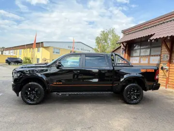 DODGE V8 OFFROAD LIFT BÜGEL LED 4X4 NAVI AHK GARANTIE