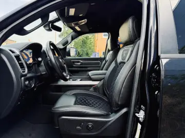 DODGE V8 OFFROAD LIFT BÜGEL LED 4X4 NAVI AHK GARANTIE