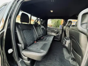 DODGE V8 OFFROAD LIFT BÜGEL LED 4X4 NAVI AHK GARANTIE