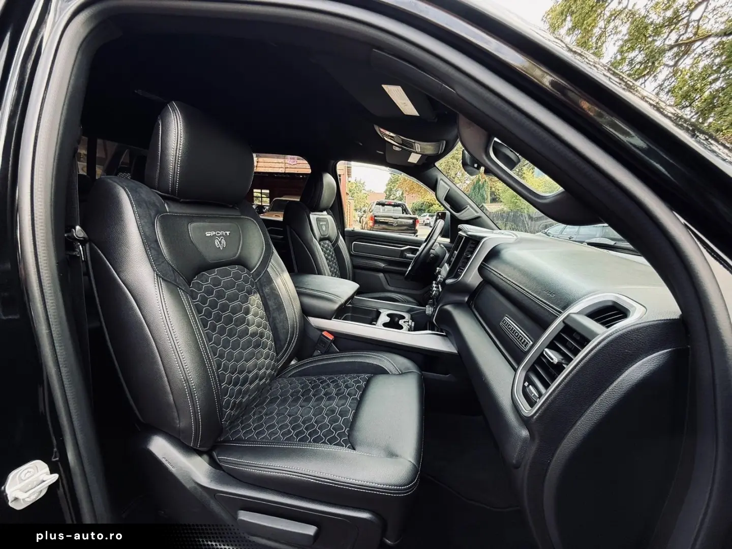 DODGE V8 OFFROAD LIFT BÜGEL LED 4X4 NAVI AHK GARANTIE