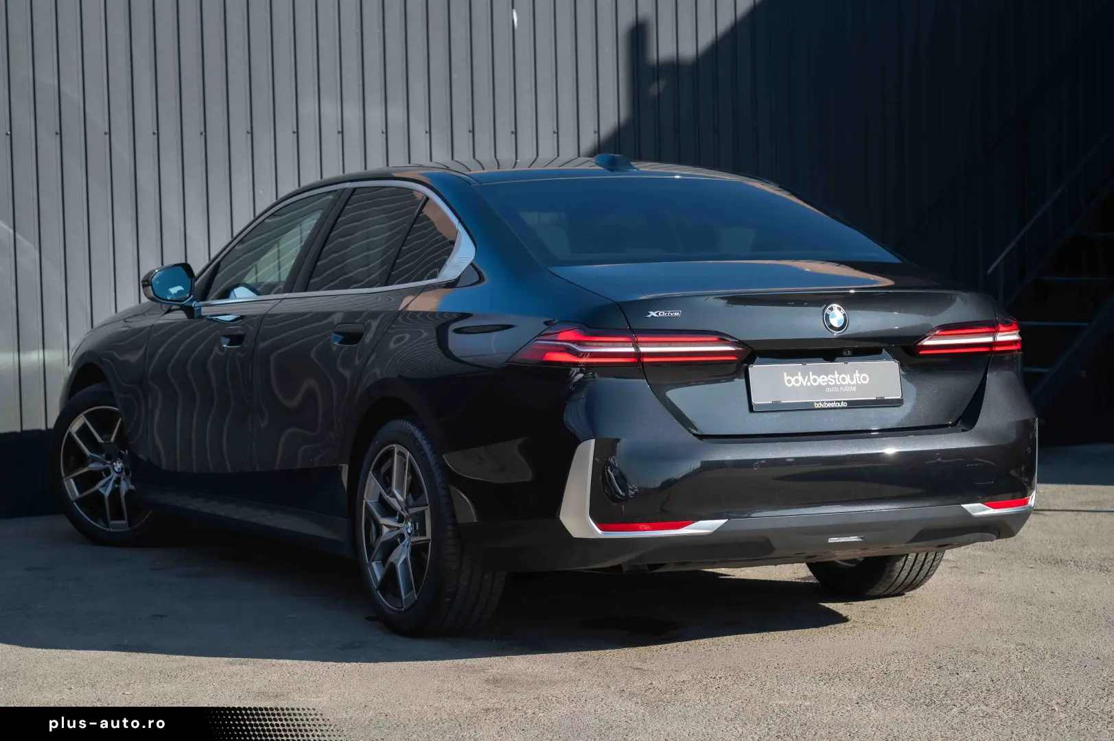 BMW Seria 5 520d xDrive Aut