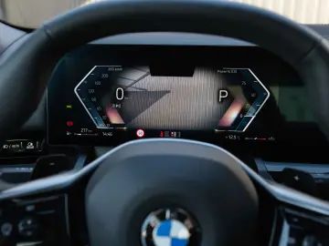 BMW Seria 5 520d xDrive Aut