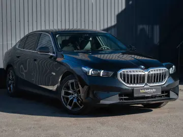 BMW Seria 5 520d xDrive Aut