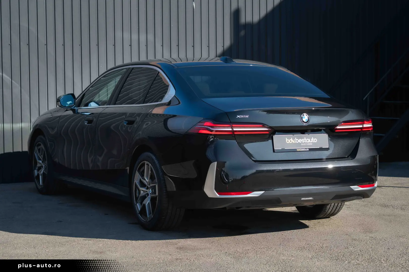 BMW Seria 5 520d xDrive Aut