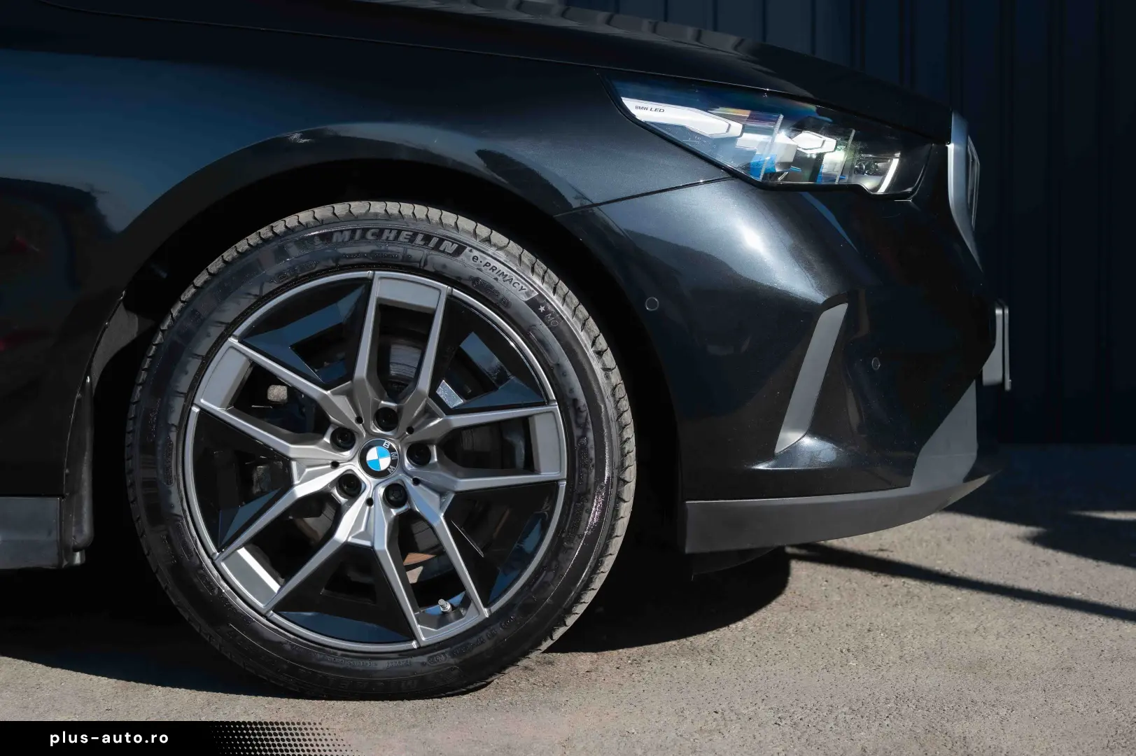 BMW Seria 5 520d xDrive Aut