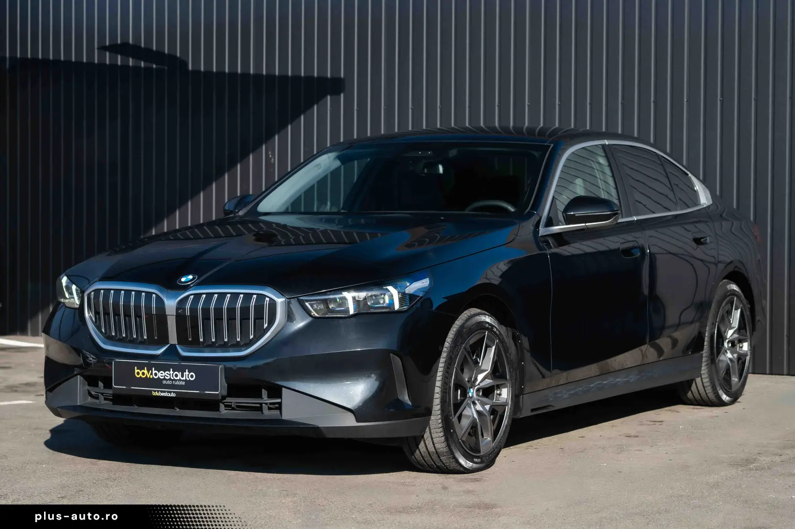 BMW Seria 5 520d xDrive Aut