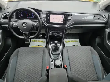 Volkswagen T-Roc 1.6 TDI IQ.DRIVE   ‘’R-Line”