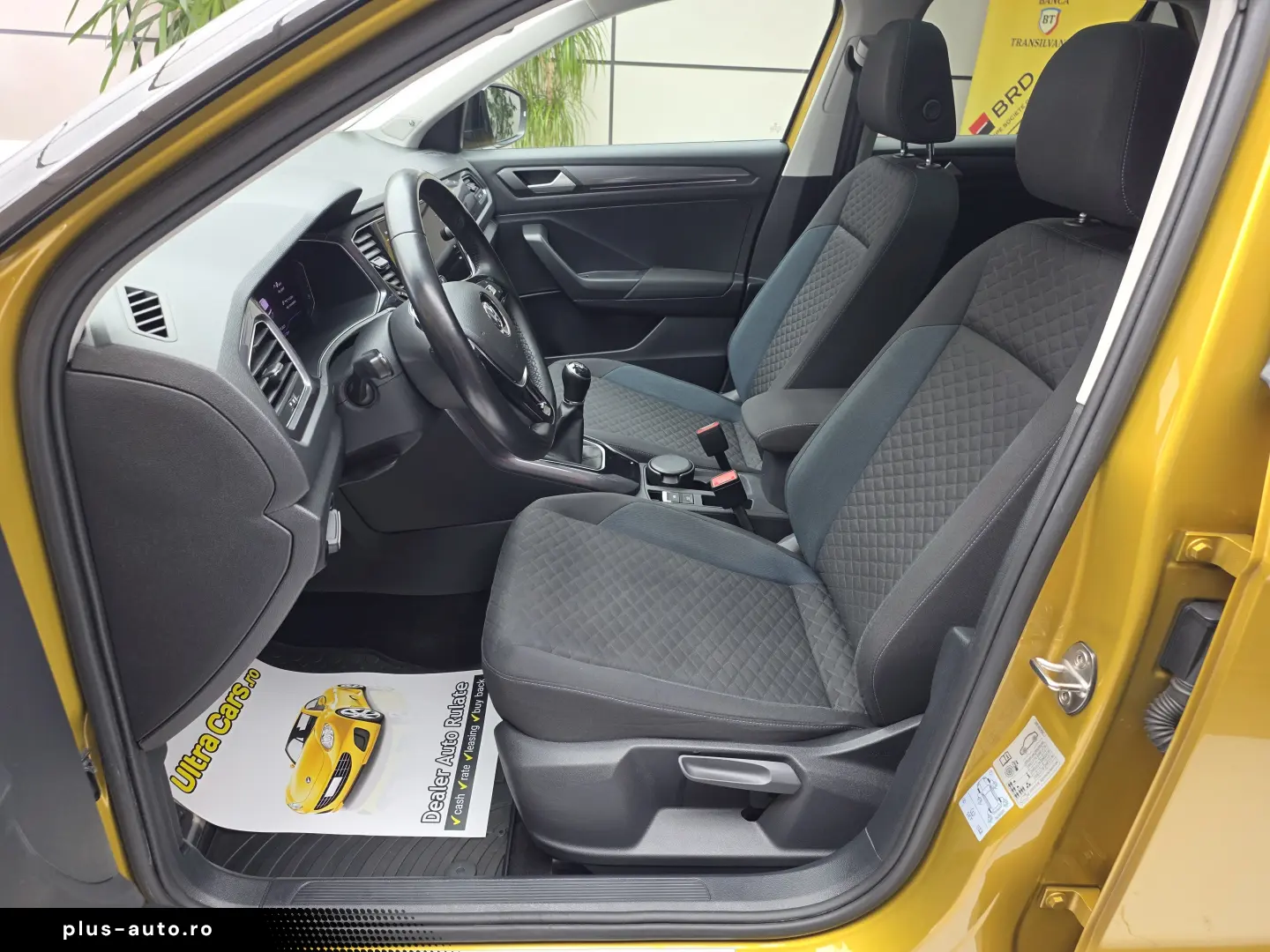 Volkswagen T-Roc 1.6 TDI IQ.DRIVE   ‘’R-Line”